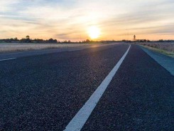 90號道路草莓视频在线免费看